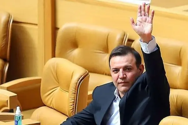 عزل «عزیزی‌خادم» از ریاست فدراسیون فوتبال