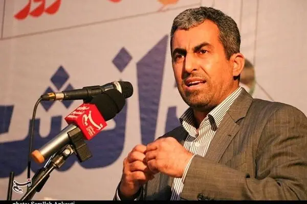 پورابراهیمی: دست‌های پشت پرده مانع کاهش نرخ ارز شده است