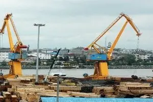 رقابت برای بازسازی عراق و تحریمی که بی اثر شد