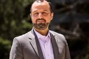 نورافکنی بر تاریک‌خانه‌ی دولت‌ها