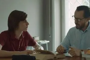 پخش فیلم سینمایی «قهرمان» از شبکه نمایش