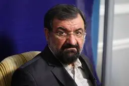 
محسن رضایی: شهید سلیمانی را چراغ راهنمای جوانان قرار دهیم

