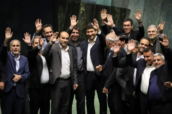 وزیر اقدامات ناکافی