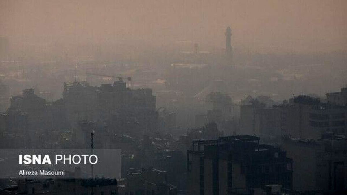 کیفیت هوا در چهار نقطه تهران بنفش شد