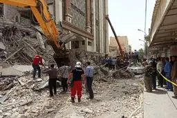 یک ایران، خواهان محاکمه عاملان متروپل