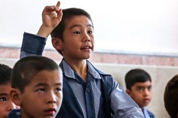 تحصیل دانش‌آموزان افغانستانی