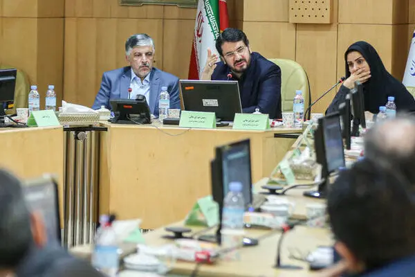 چه کسانی به دنبال برکناری معاون شهرسازی وزیر بودند؟