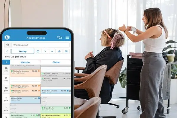 سالن زیبایی موفق، اول حسابدار خوبی دارد بعد آرایشگر خوب!