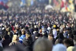 معاون وزیر بهداشت: بحران جمعیت، مهم‌تر از جنگ است