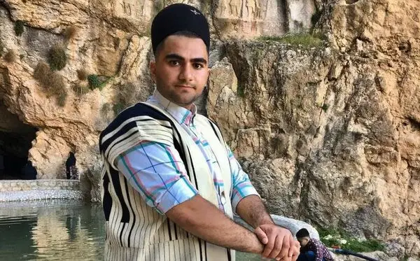 پویا مولایی راد؛ قهرمان یا تروریست