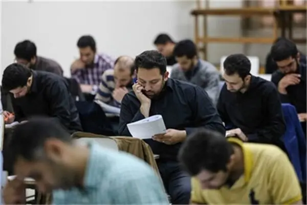 آزمون جذب ۵۰۰ مدیر جوان به اواخر فروردین ۱۴۰۵ موکول شد