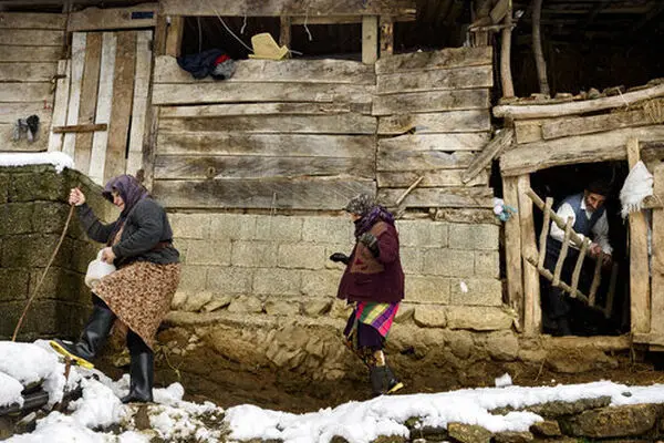 ۵۷ روستای فریدونشهر با دمای منفی ۱۲ درجه گاز ندارد
