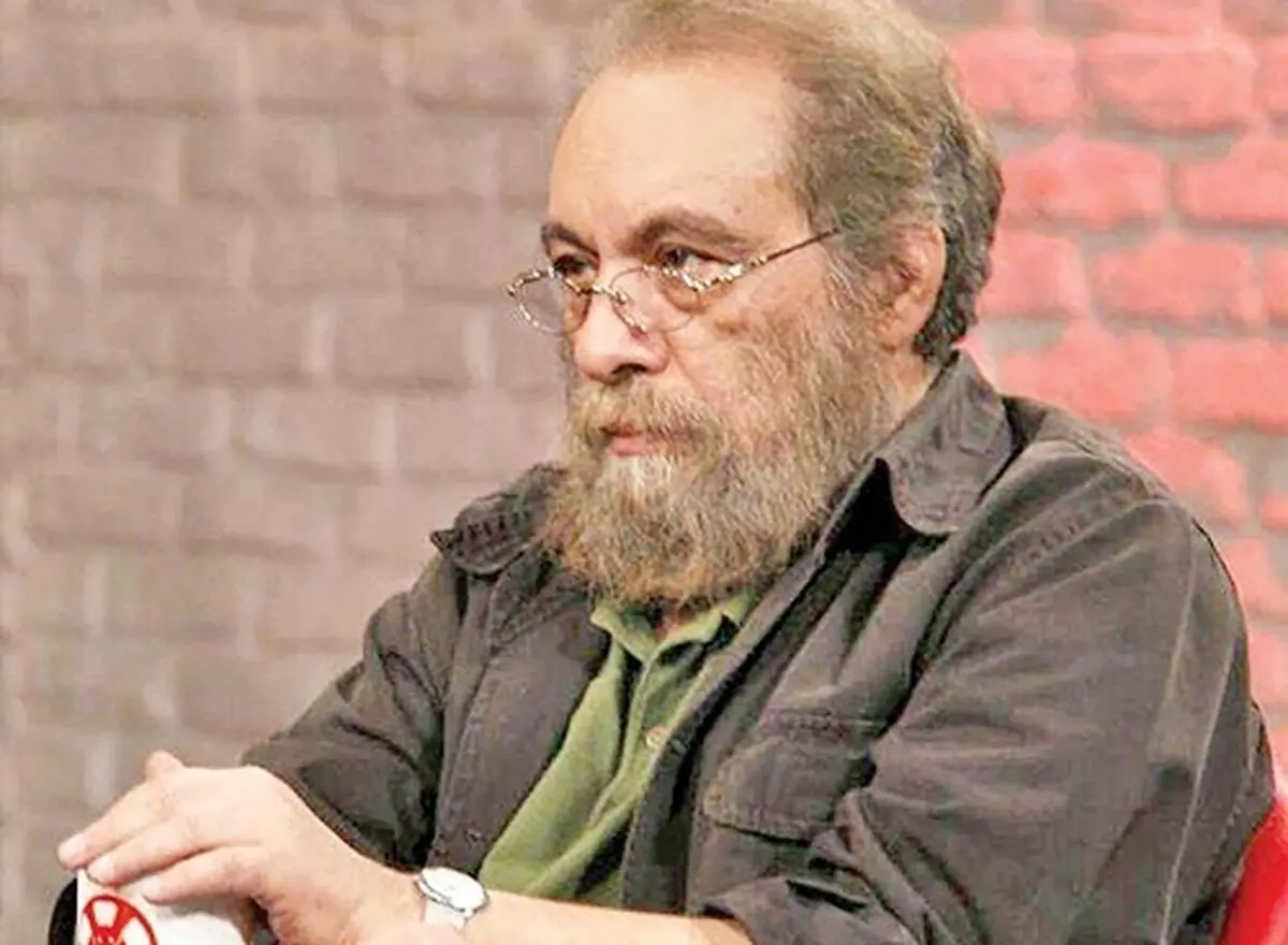 فراستی: «قهرمان» از نمای اول تا آخر گدایی جایزه است