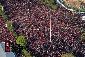 صف ۷ کیلومتری نماز از مسجد جمکران تا حرم حضرت معصومه؛ بازتاب جهانی یک اجتماع کم‌نظیر