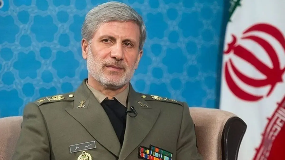 
امیر سرتیپ حاتمی به هند سفر می‌کند
