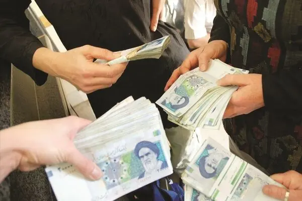 راه حفظ ارزش پول از نرخ دلار می گذرد؟