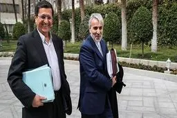 نه نوبخت نه همتی، هیچ کس مسئولیت استقراض را نمی پذیرد