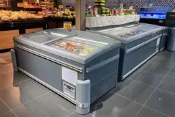 مهندسی نمایش در بخش پروتئین؛ چگونه یخچال قصابی، یخچال کانتری و یخچال جزیره فروش را متحول می‌کنند؟