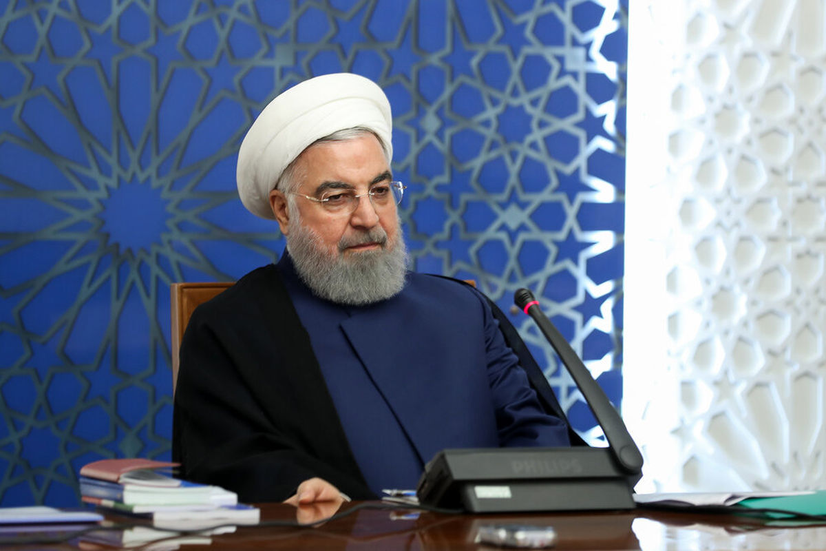 روحانی: از حقوق مردم، تمام قد دفاع می کنیم