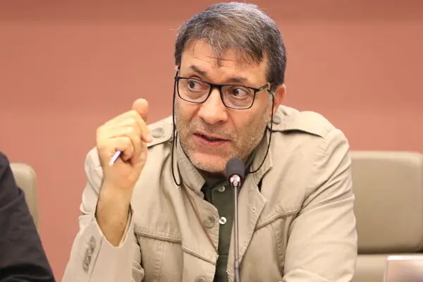 آیا مسائل مربوط به برنامه ریزی شهری ایران ربطی به رئیس جمهور دارد؟