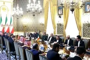 پزشکیان در دیدار مقامات پاکستان، ترکیه و عربستان: ایران از تفاهم برای وحدت کشورهای اسلامی حمایت می‌کند
