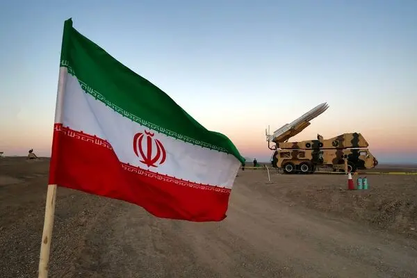 بسته شدن تنگه هرمز با اقدام ایران؛ پاسخ موشکی به حملات آمریکا و ادامه درگیری‌ها در منطقه
