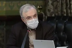 فیلم: نمکی: ابتلای جدیدی به کرونای انگلیسی نداشتیم