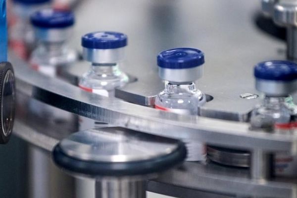 اعلام زمان راه‌اندازی خط تولید واکسن کرونا
