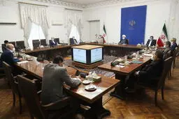 بررسی عملکرد تجارت خارجی کشور در ستاد اقتصادی دولت
