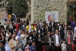 چند افغانستانی در ایران زندگی می‌کنند؟