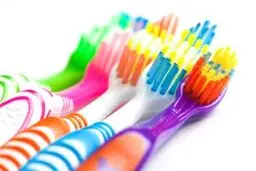 
صرف هزینه ۲ میلیون دلاری برای واردات مسواک!

