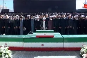 اقامه نماز بر پیکر مطهر امام شهید و خانواده ایشان؛ جزئیات مراسم و برنامه تشییع