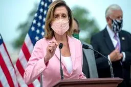 پلوسیک ترامپ باید برود