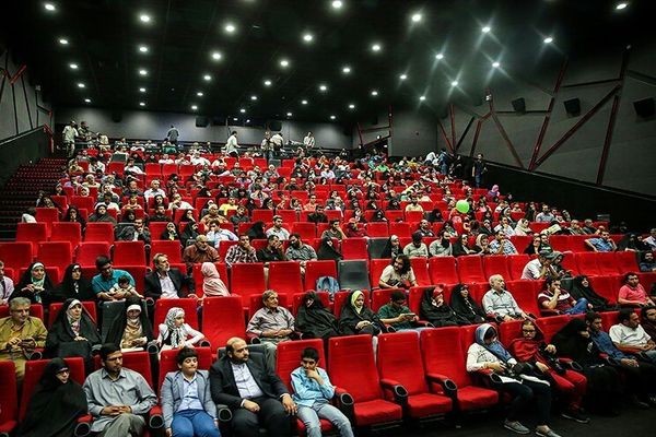 اوج‌گیری سینما در آبان