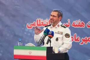 اصرار غیر قانونی به عدم پرداخت حقوق  مصوب سربازان