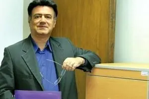 ریزش های بورس به هیچ‌وجه طبیعی نیست