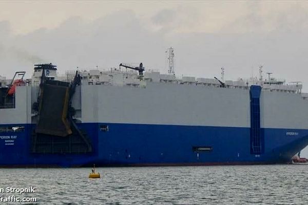 حمله به کشتی اسرائیلی در دریای عمان