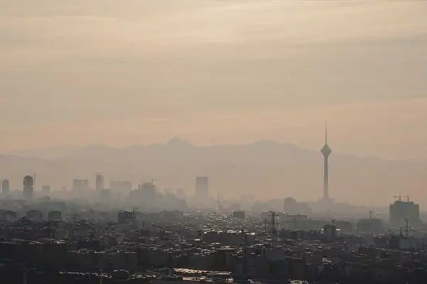 باد شدید و گرد و خاک در نقاط مختلف کشور