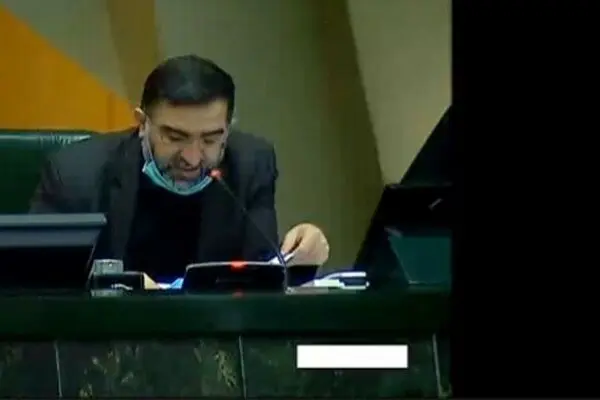 امیرآبادی: مقصر اصلی بازار بورس دولت است نه مجلس
