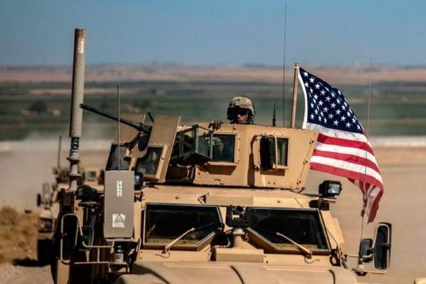 
آمریکا همچنان به ارسال نیرو و تجهیزات نظامی به سوریه ادامه می‌دهد
