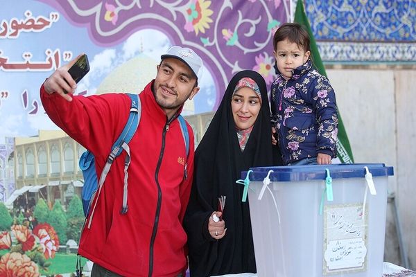 ثبت نام انتخابات ۱۴۰۰ موبایلی شد