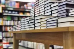 «کتابفروشی دف» تعطیل شد
