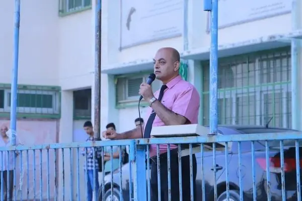 مدیر مدرسه