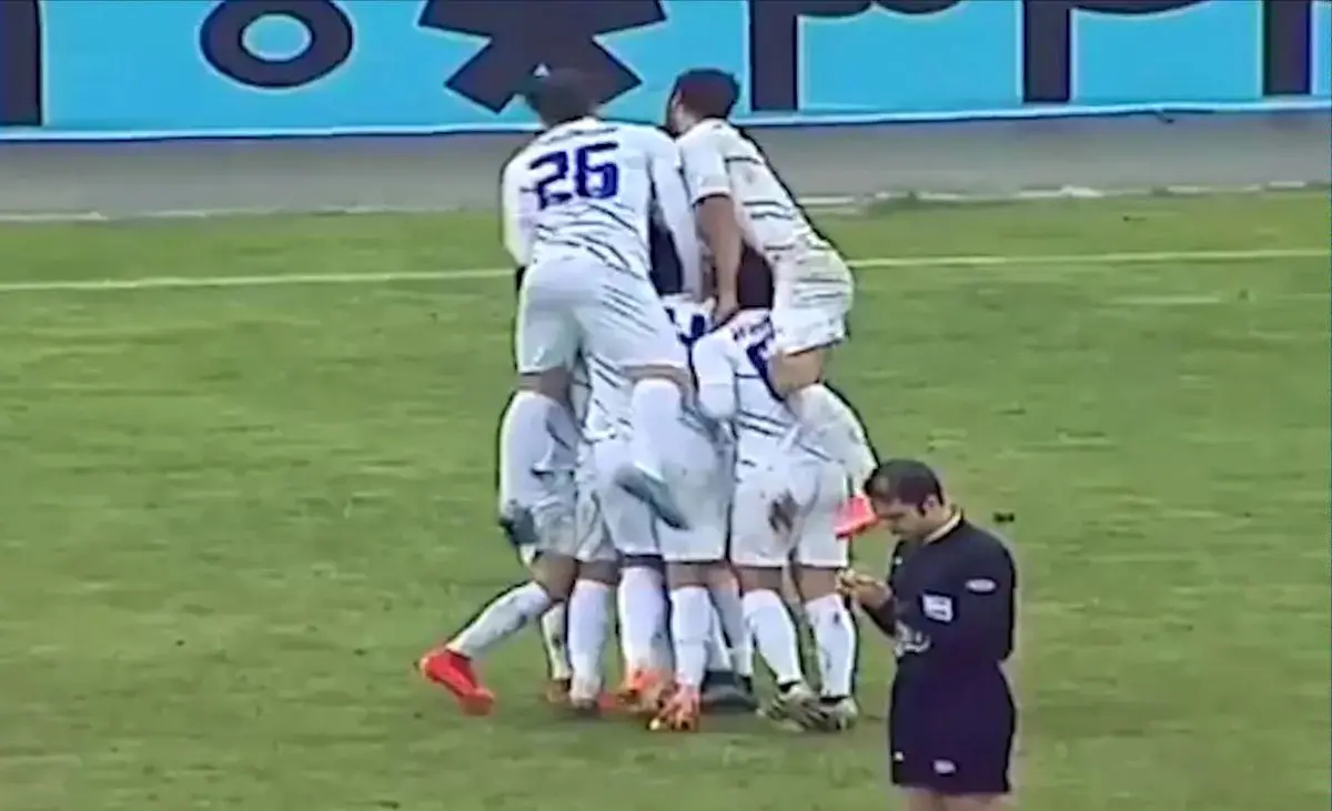 شادی بعد از گلی که مصدومیت بدنبال داشت!