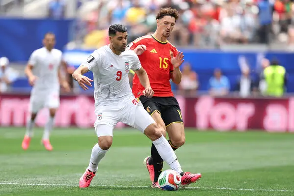 ایران ۰ - بلژیک ۰ تا دقیقه ۳۰؛ گل طارمی با VAR مردود شد