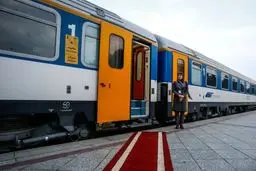 جزئیات پیش فروش بلیت قطار تهران-وان