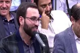 شعرخوانی طنز با مضمون استفاده از تولید داخلی در محضر رهبر انقلاب