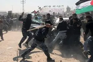 فلسطین در آستانه درگیری داخلی