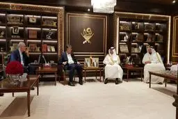 رئیس بانک مرکزی قطر: به تعهدات خود با ایران پایبندیم