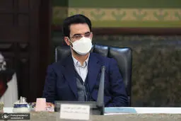 فیلم: واکنش مجری برنامه تلویزیونی به تیک آبی آذری جهرمی در تلگرام